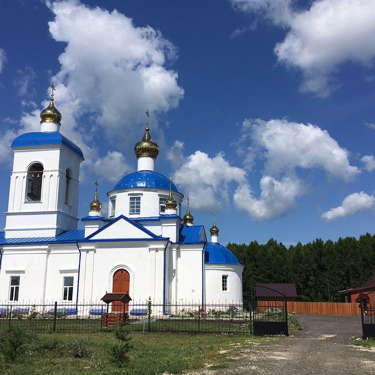 В Красноярском крае освятили два новых храма - KP.RU