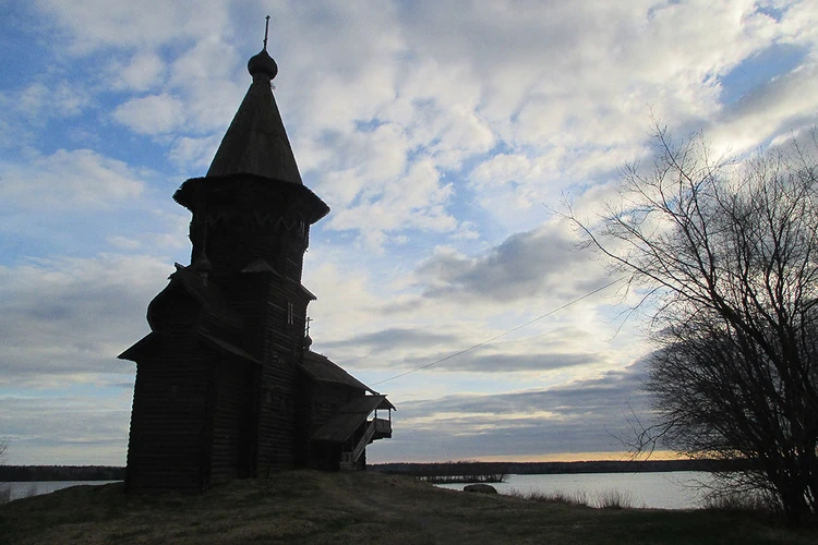Уроки Кондопоги: Где посмотреть деревянные церкви XV- XVIII веков под Петербургом