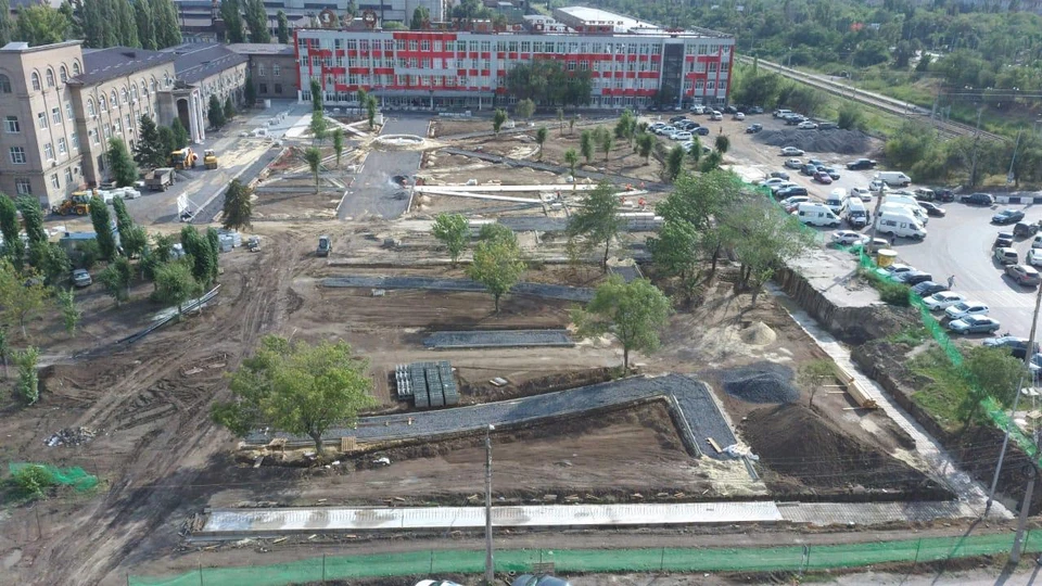Основные работы в сквере Металлургов завершат к сентябрю. Фото: КО