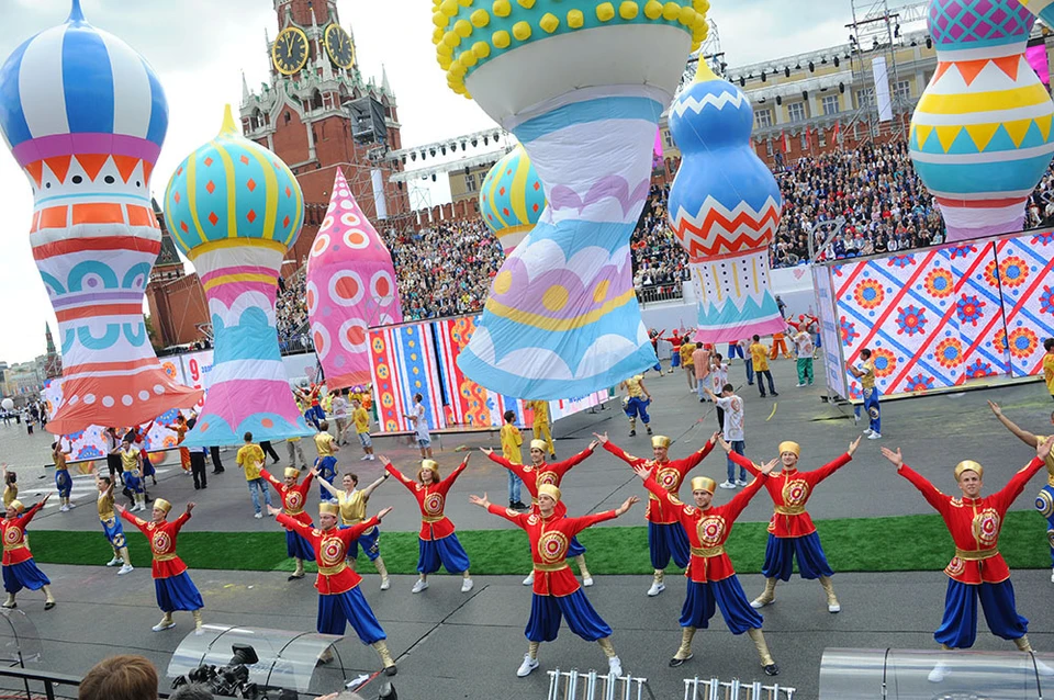 В честь Дня города в Москве пройдет огромное количество праздничных мероприятий. И не только в центре!