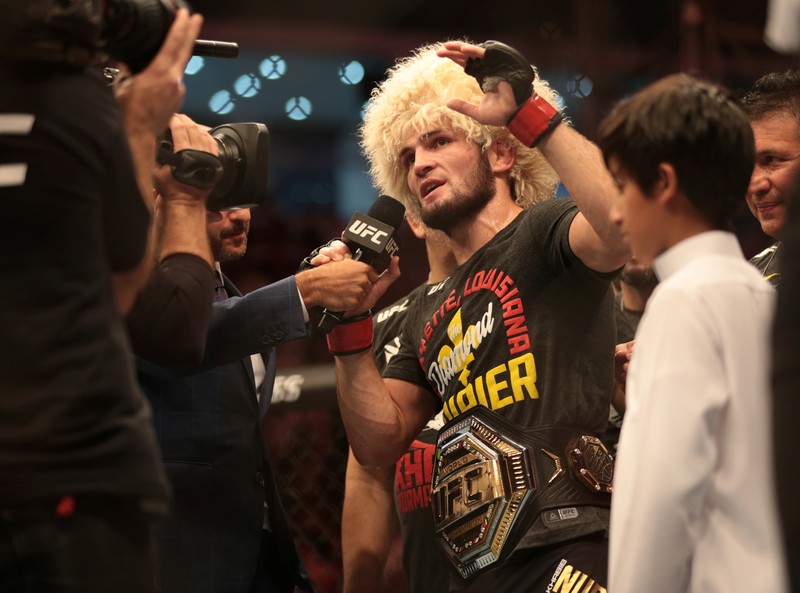 Хабиб Нурмагомедов защитил звание чемпиона.