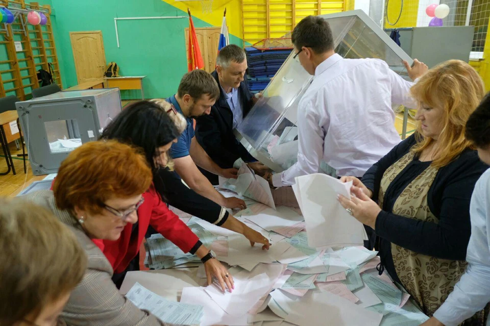 ВЦИОМ: на выборах губернатора Санкт-Петербурга побеждает Александр Беглов