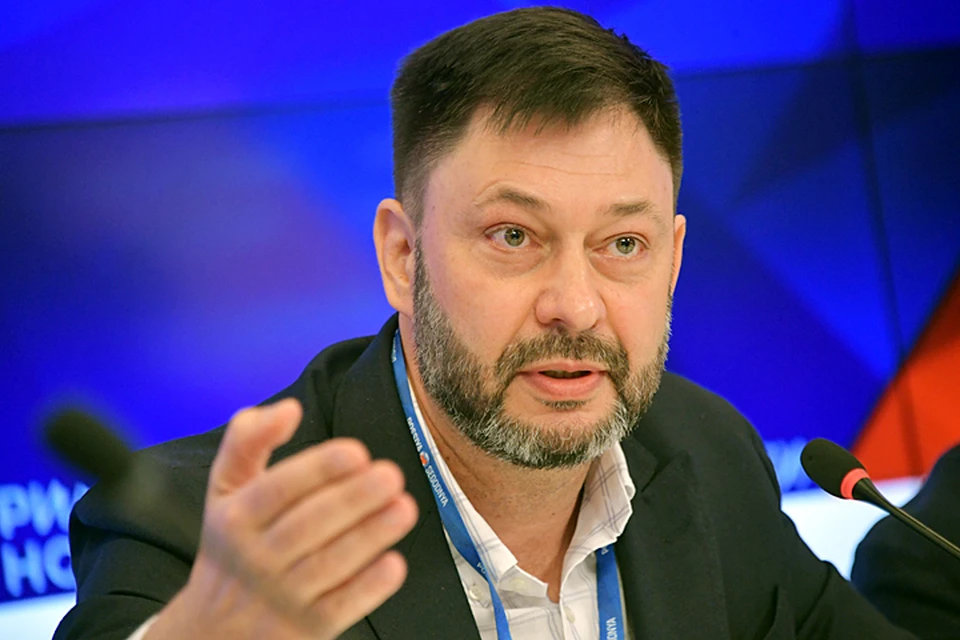 Главный редактор РИА Новости Украина в головной редакции в Москве на пресс-конференции ответил на многие острые вопросы