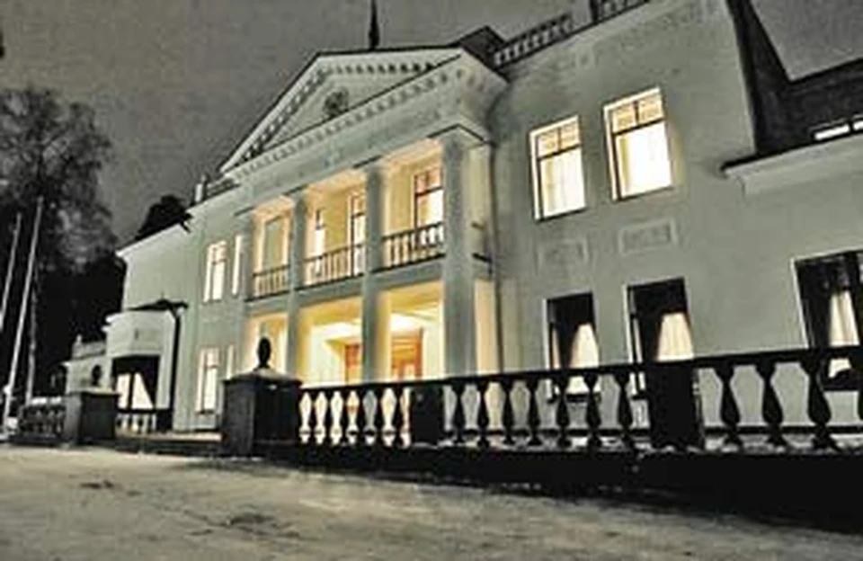 Резиденция путина в ново огарево фото внутри