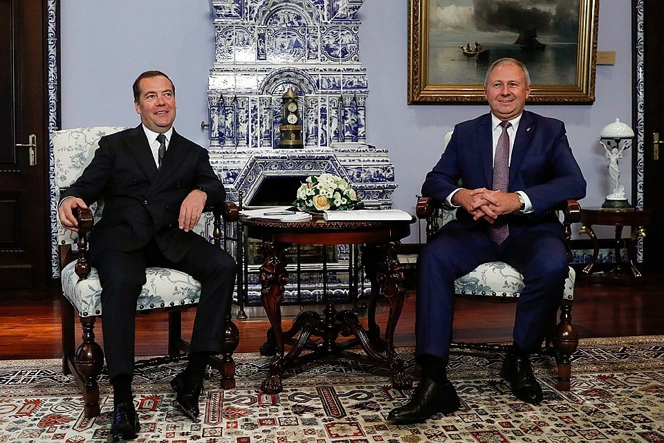В начале сентября документ парафировали премьеры России и Белоруссии Дмитрий Медведев и Сергей Румас. Фото: Дмитрий Астахов/POOL/ТАСС