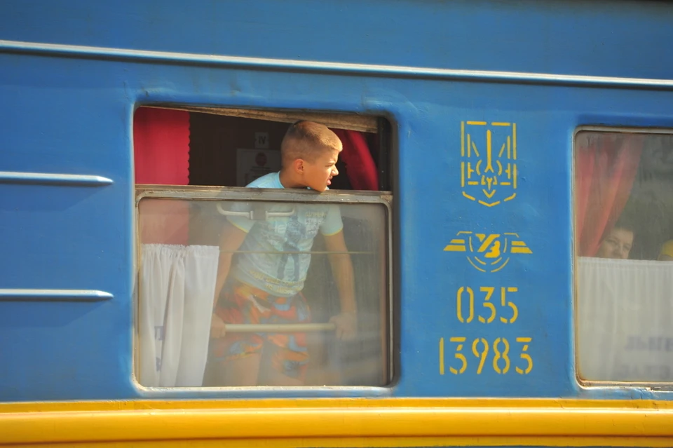 Украина планирует возобновить регулярные пассажирские перевозки в Крым