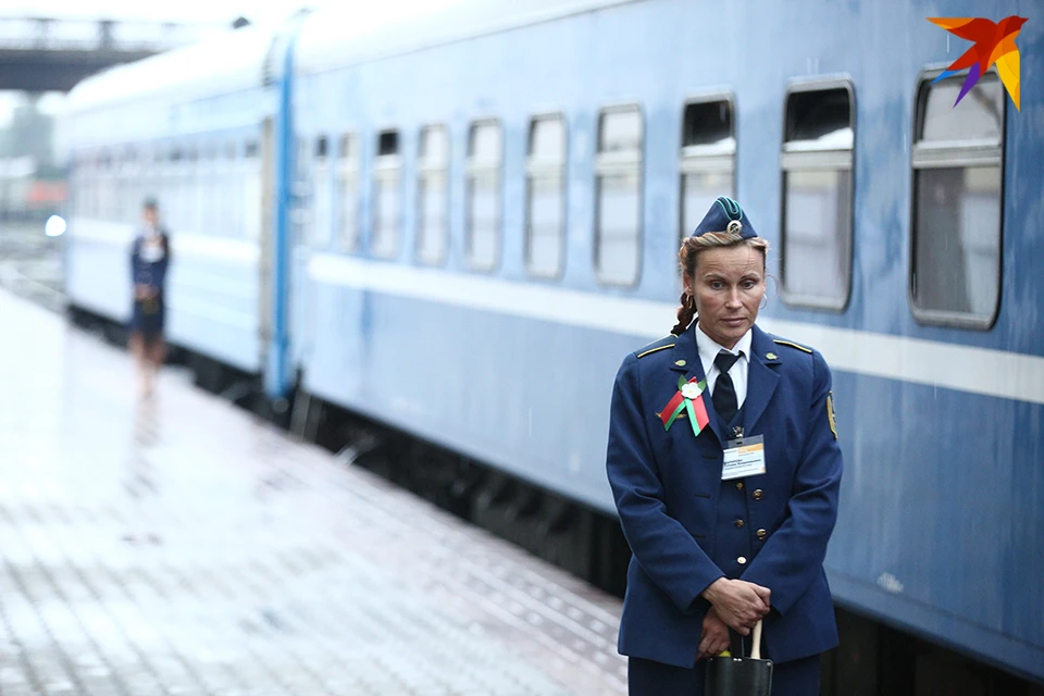 Белорусская железная дорога билеты. Белорусская железная дорога. Увольняют БЕЛЖД. Только БЕЛЖД. Люди БЕЛЖД фото.