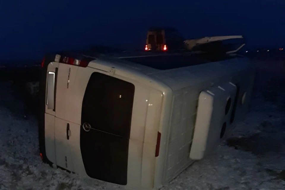 ДТП в Иркутской области: восемь человек пострадали при столкновении маршрутки и иномарки