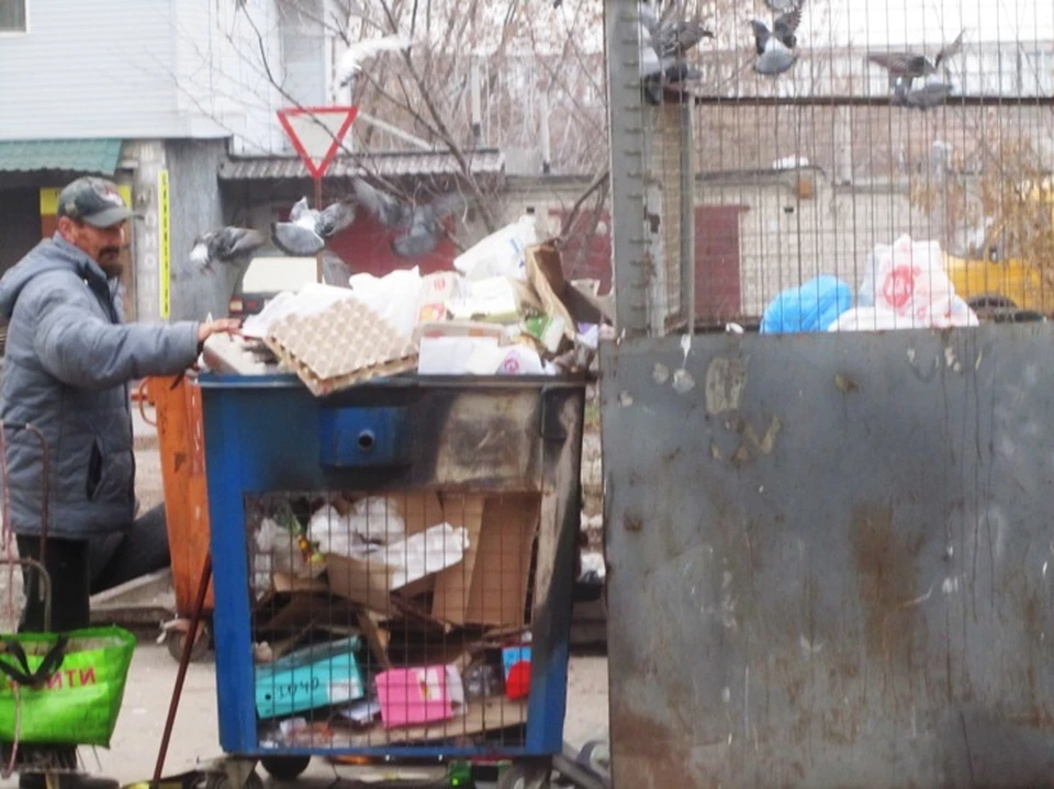 "Мусорная реформа в действии: контейнерная площадка в Курске на Заводской