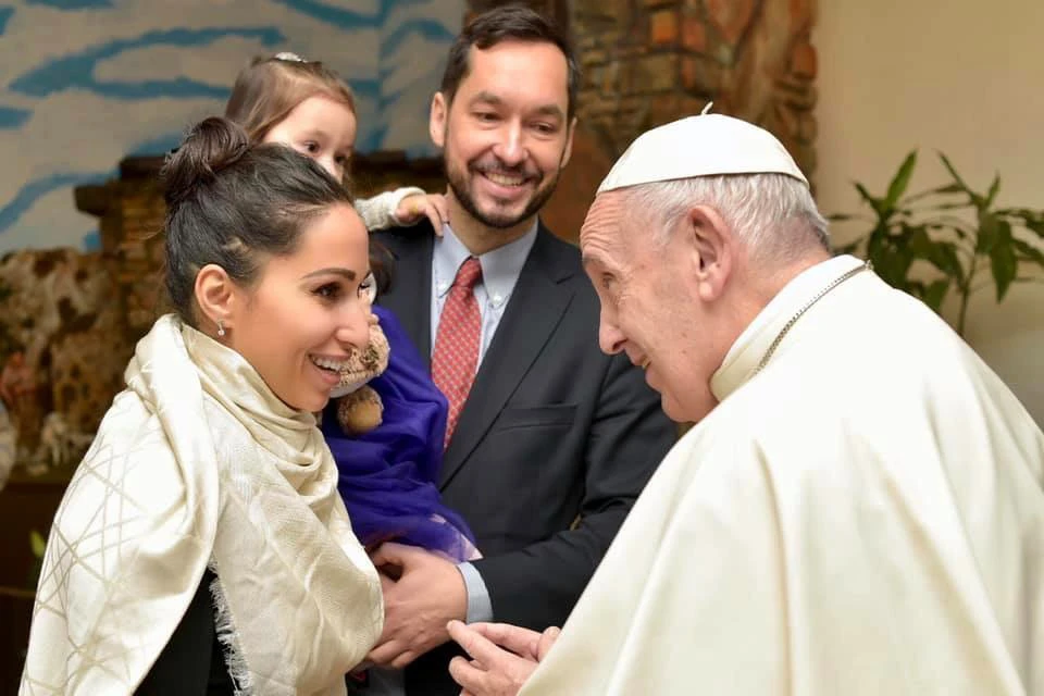 Светлана Касьян с семьей в гостях у Папы