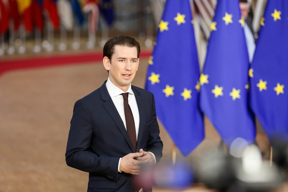 Курц заявил о создании правительства Австрии в коалиции с "Зелеными"