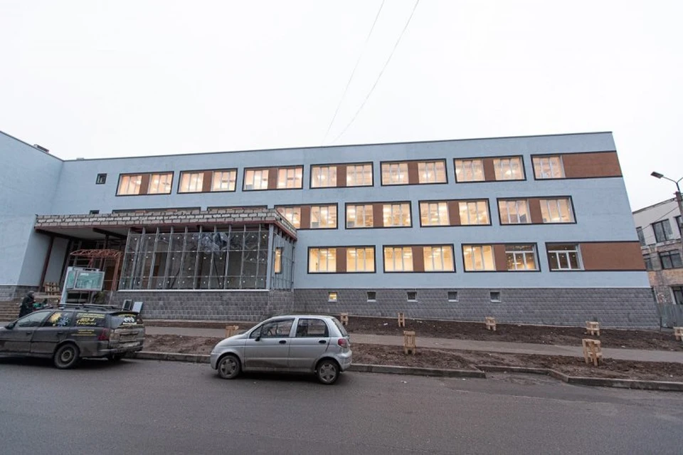 Фото: пресс-служба АПО. Василий Осипов поручил ускорить строительные работы.