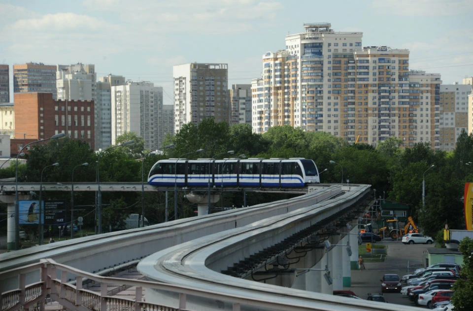 Предложение о наземном метро направлено в правительство Мурманской области.