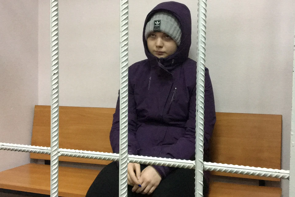 Погарченко просила судью, чтобы в случае домашнего ареста ей позволили посещать учебу.