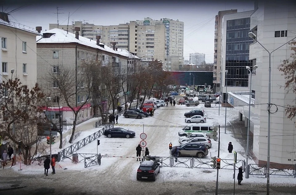 В Екатеринбурге снова эвакуируют Арбитражный суд