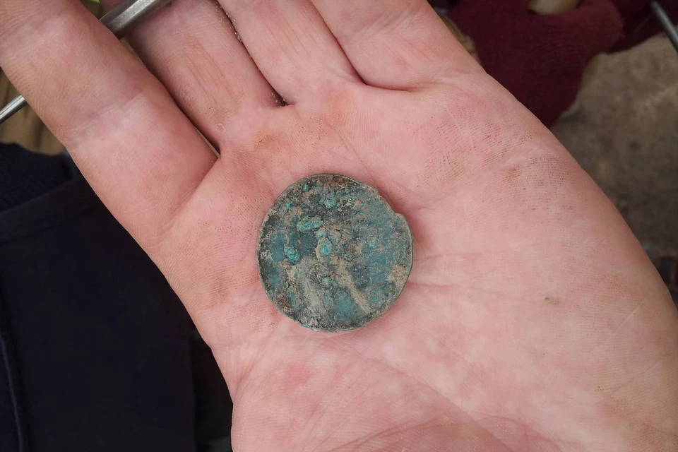 Археологи нашли ценные артефакты. Фото: Институт истории НАН