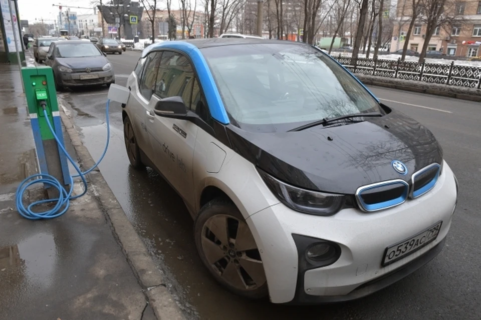 На дорогах Саратова может появиться больше электромобилей
