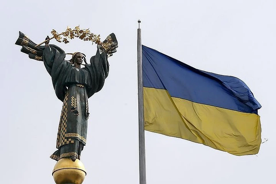 Оппозиционная партия продолжает выступать против земельного закона