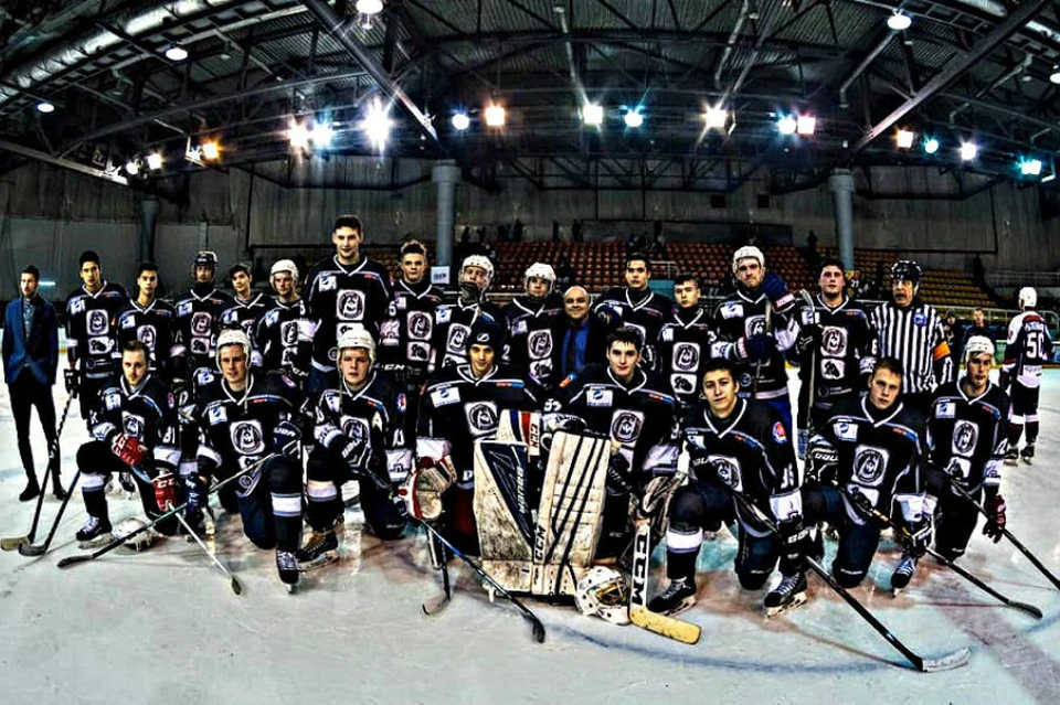В 2014 году после долгих переговоров, бумажной волокиты и больших усилий был юридически оформлен и создан хоккейный клуб «Северные хаски». Фото: vk.com/severhaski
