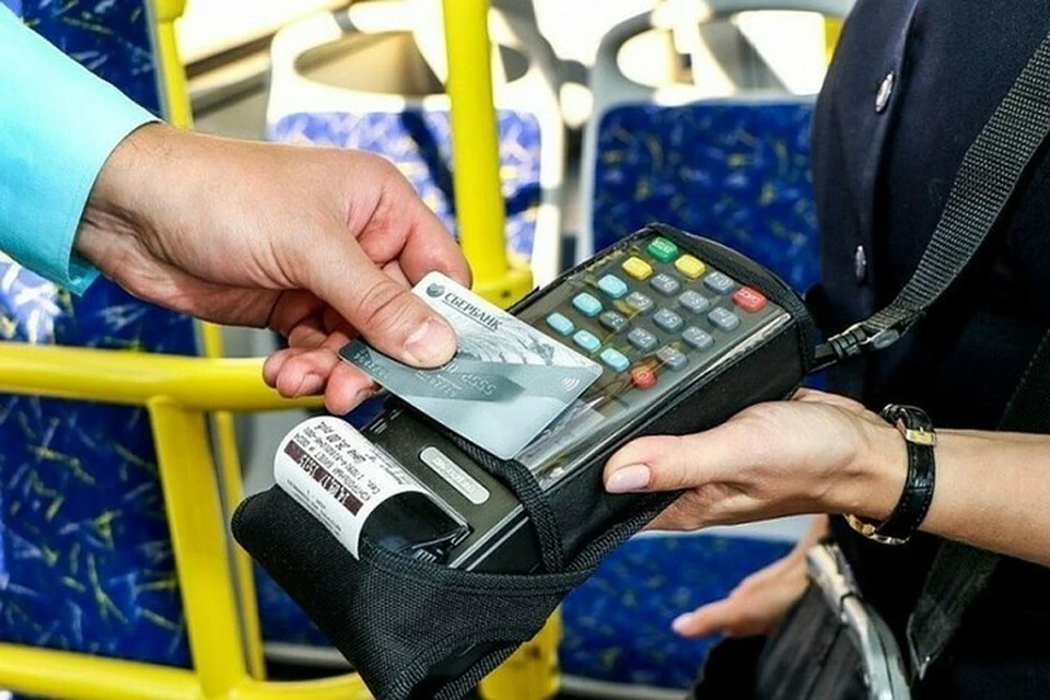 В Приморско-Ахтарске оплатить проезд в общественном транспорте можно банковской картой