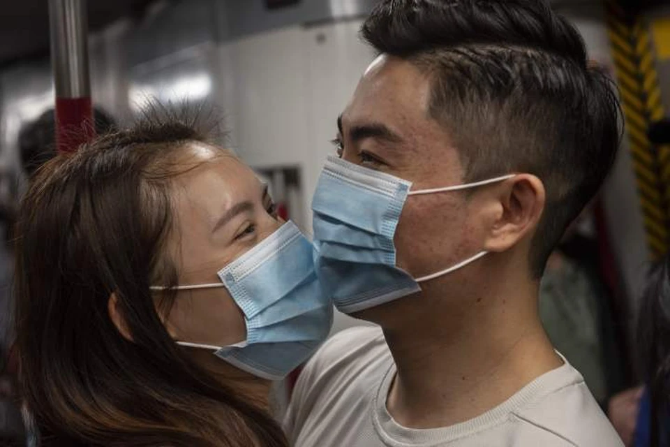 Медики в связи со вспышкой «китайского коронавируса» призывают носить защитные маски
