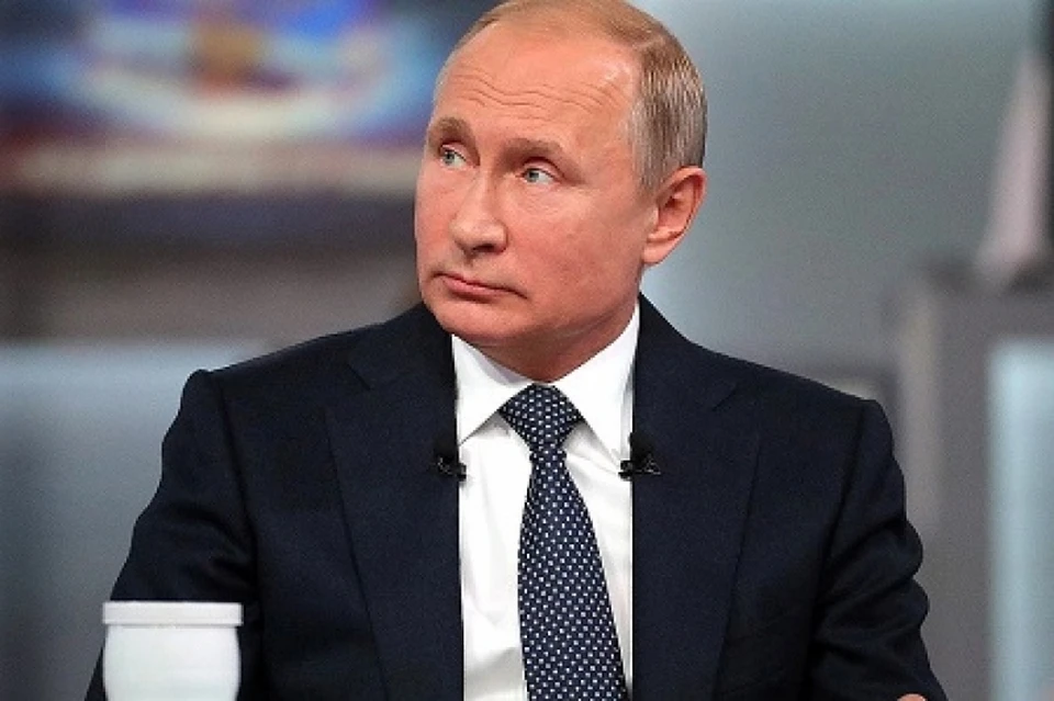 Путин подписал закон о круге лиц, которым может звонить задержанный