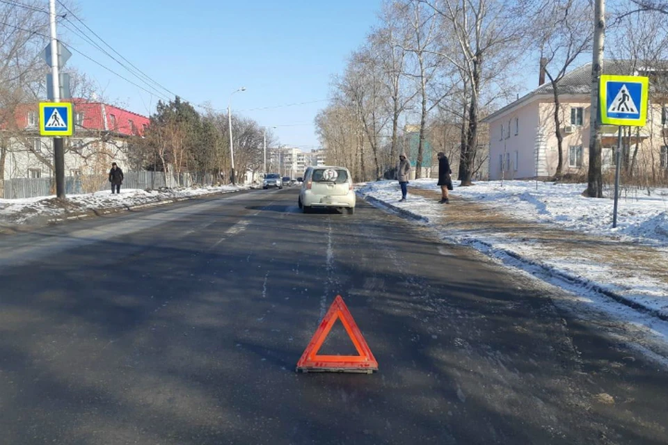 Три пешехода в Хабаровске оказались под колесами разных машин