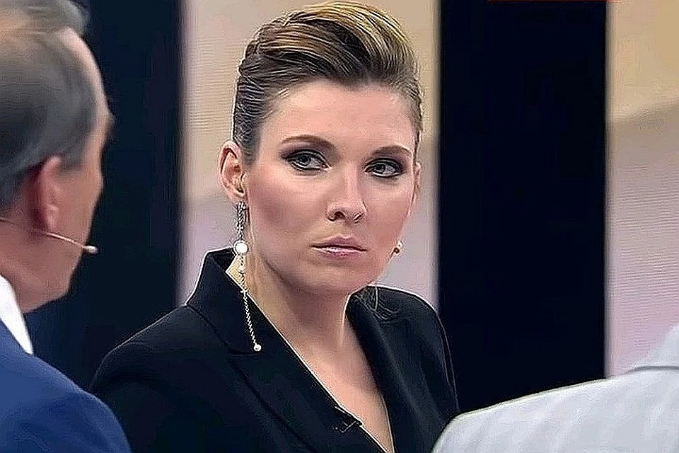 Телеведущая Ольга Скабеева