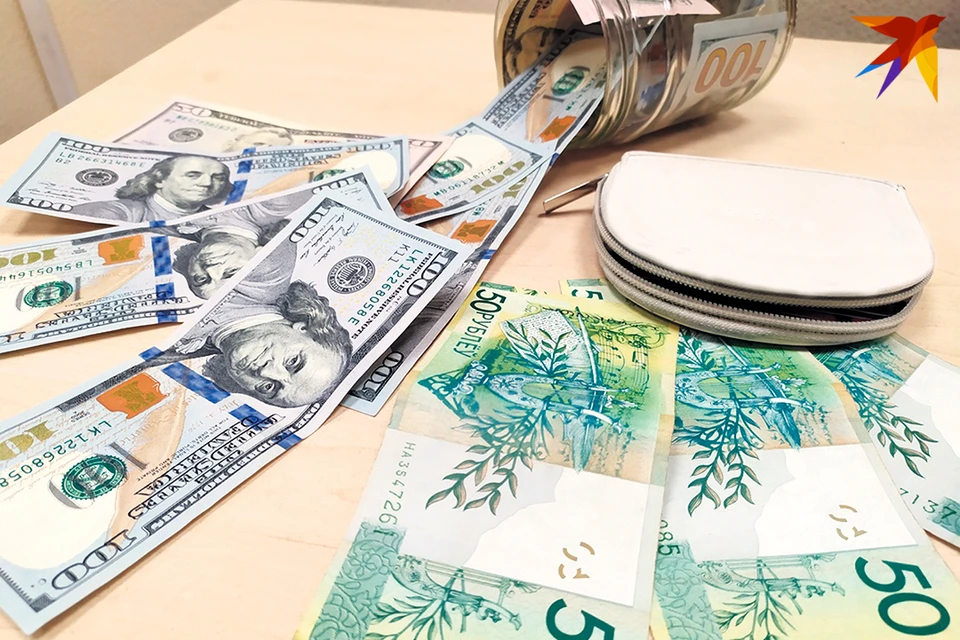 «Комсомолка» задала восемь наивных вопросов банкирам.