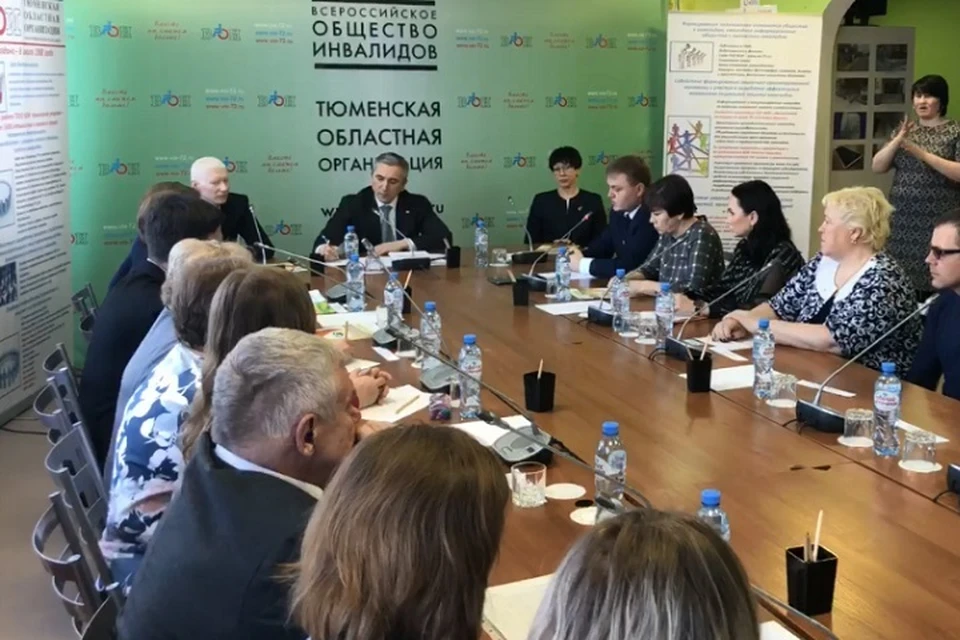 Новые социальные инициативы Александра Моора для инвалидов. Фото: скриншот с видео