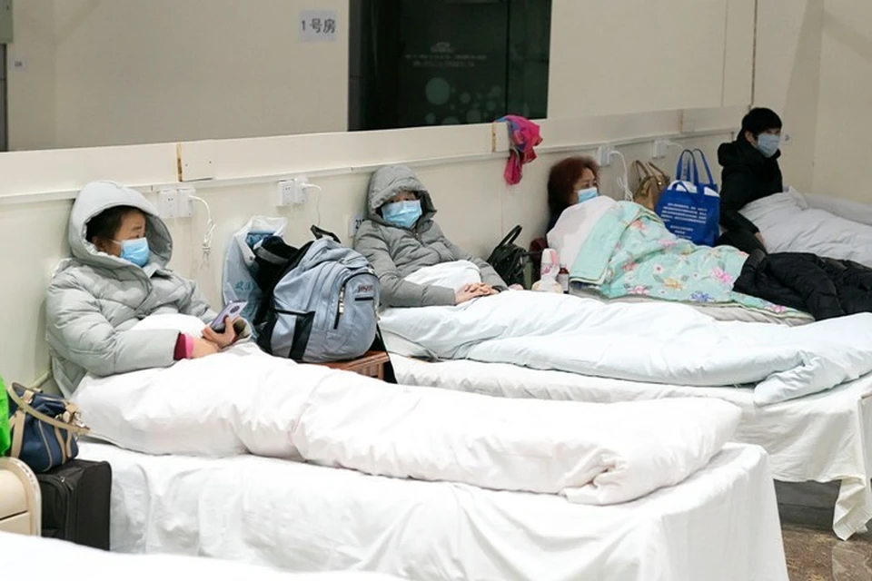 В больницах Китая остаются 20 533 человека