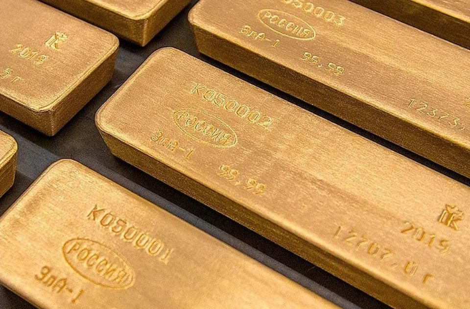 Стоимость золота на торгах 13 марта снизилась на 4,3%