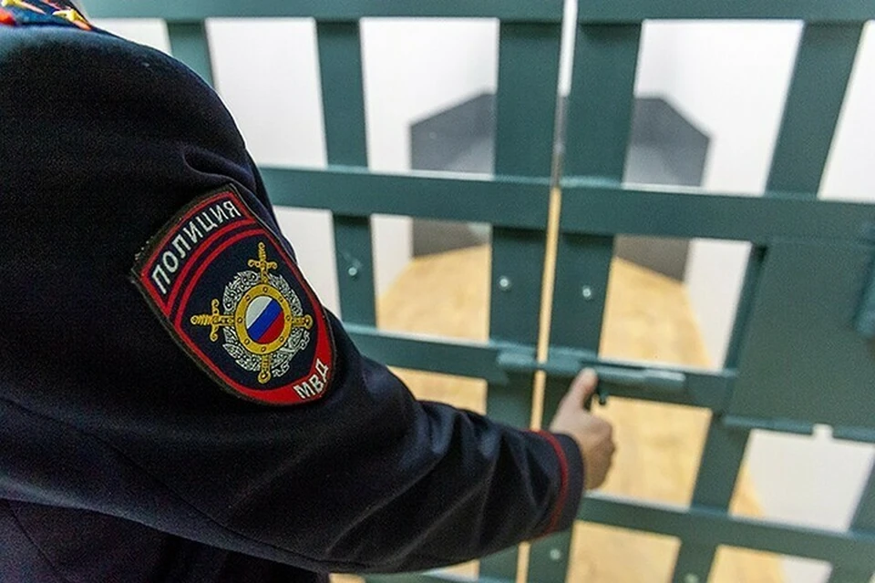 В Северском районе мужчина за 200 тысяч рублей обещал устроить сына знакомого на работу