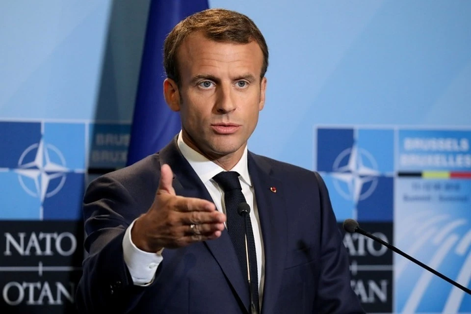 Президент Франции усилил меры борьбы с коронавирусом в стране