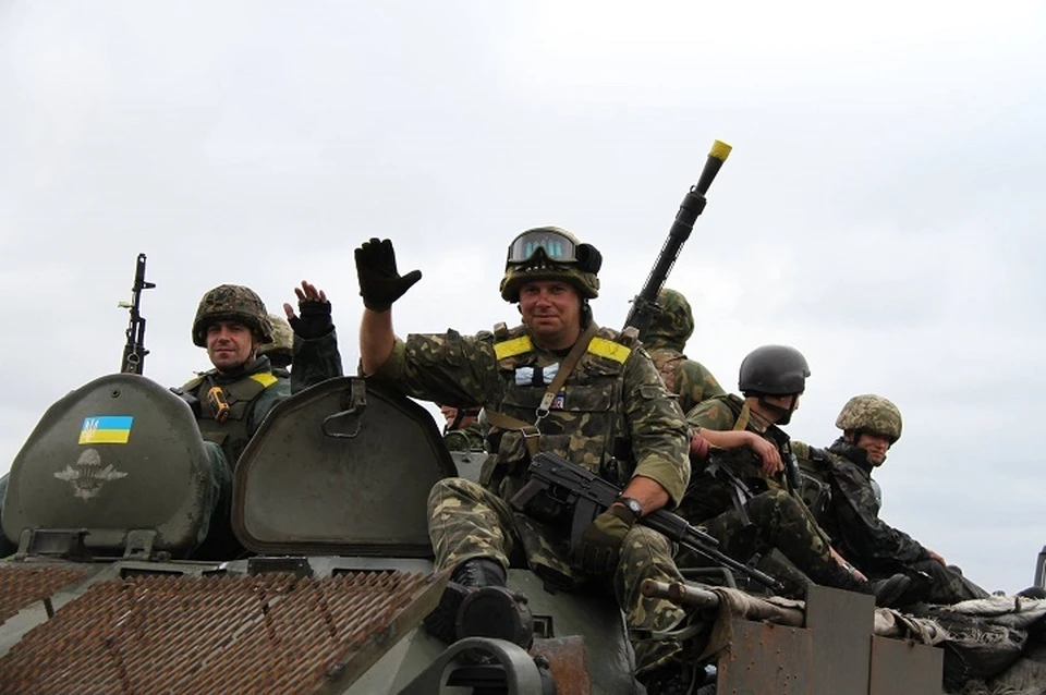 Солдат задержали с поличным. Фото: warfiles.ru