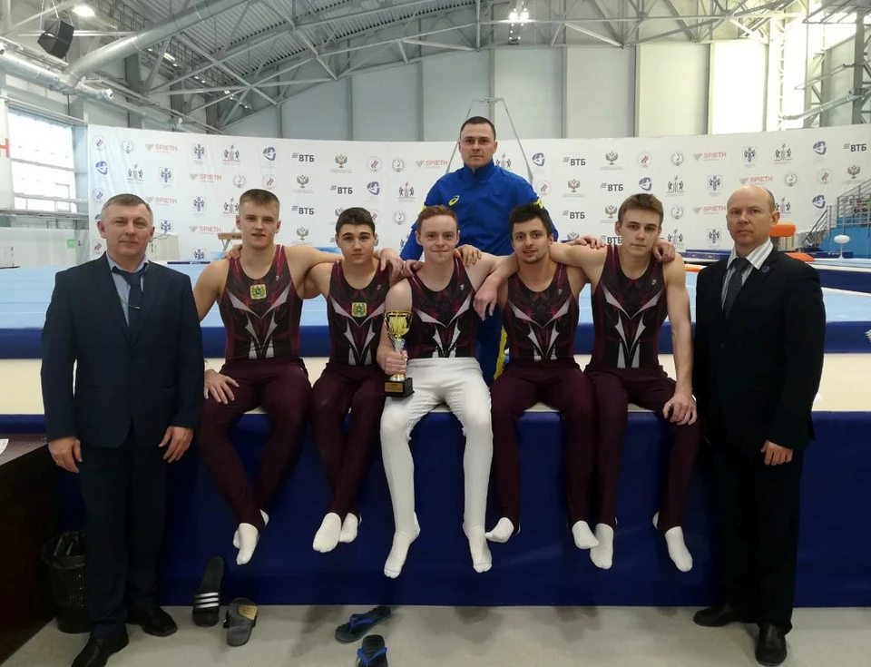 Лучшие томские гимнасты едут на чемпионат России