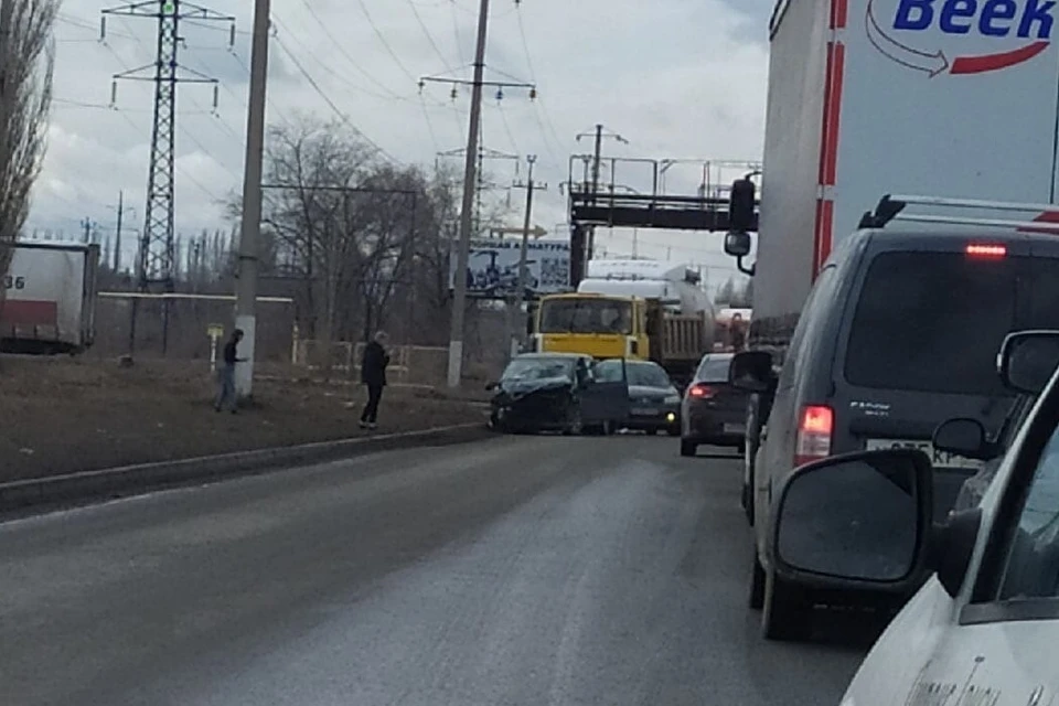 Авария лоб в лоб в Энгельсе. Фото очевидцев