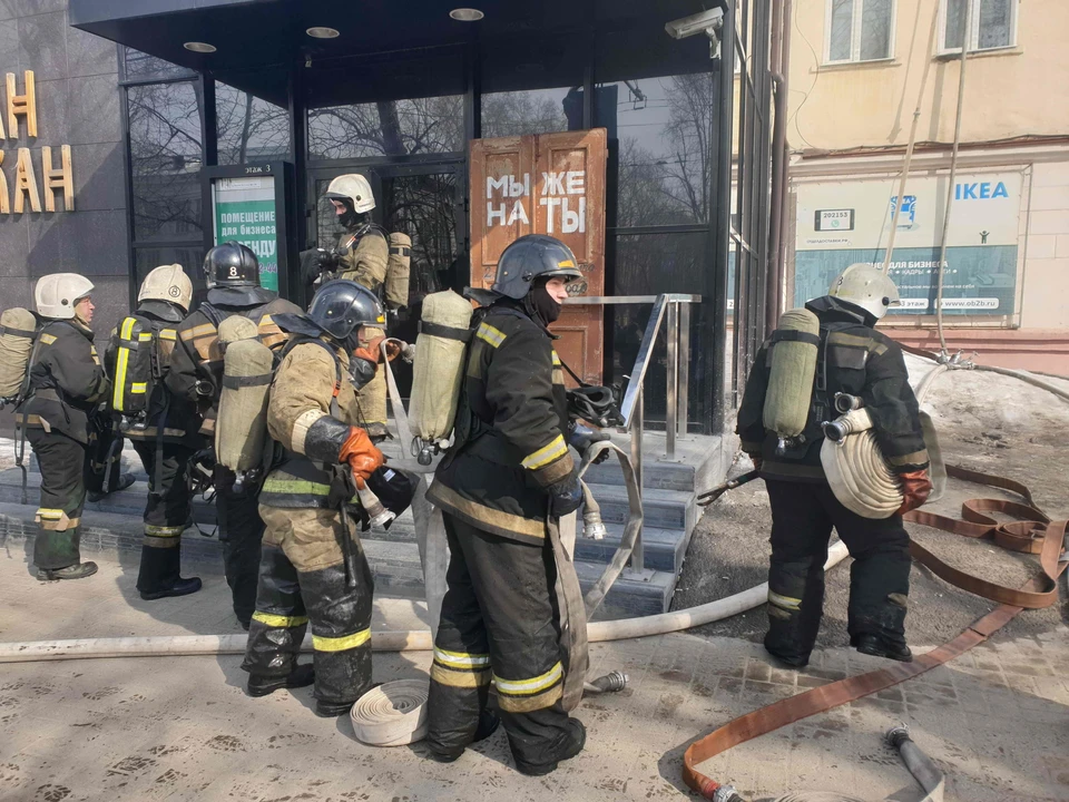 В тушении приняли участие более 80 человек и 20 единиц техники