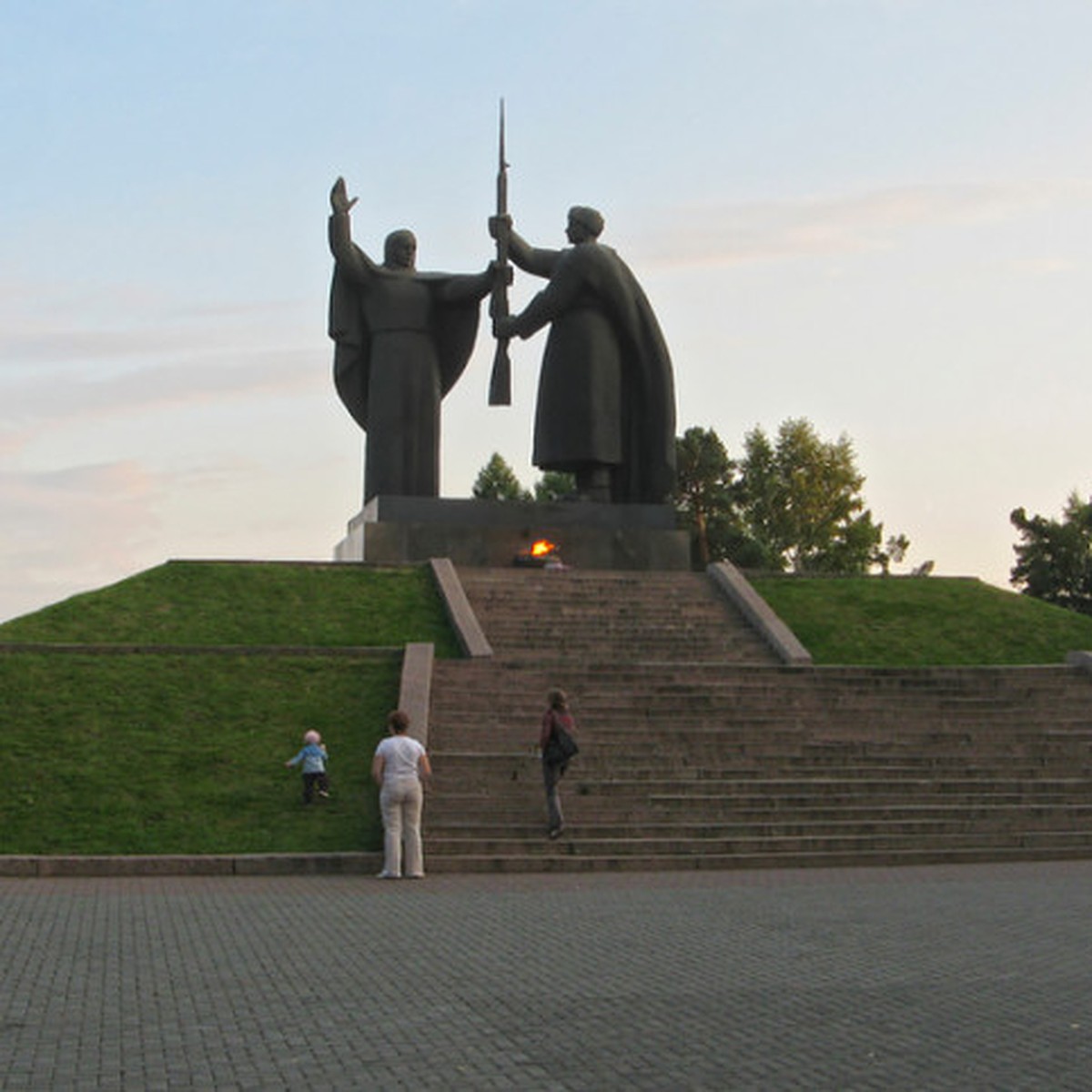 Воинские мемориалы Томской области могут стать объектами культурного  наследия - KP.RU