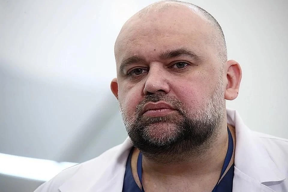 Главврач больницы в Коммунарке Денис Проценко.Фото: Валерий Шарифулин/ТАСС