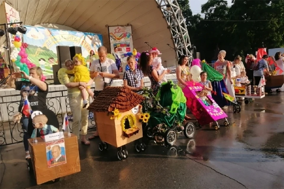 В Липецке перенесли Парад колясок