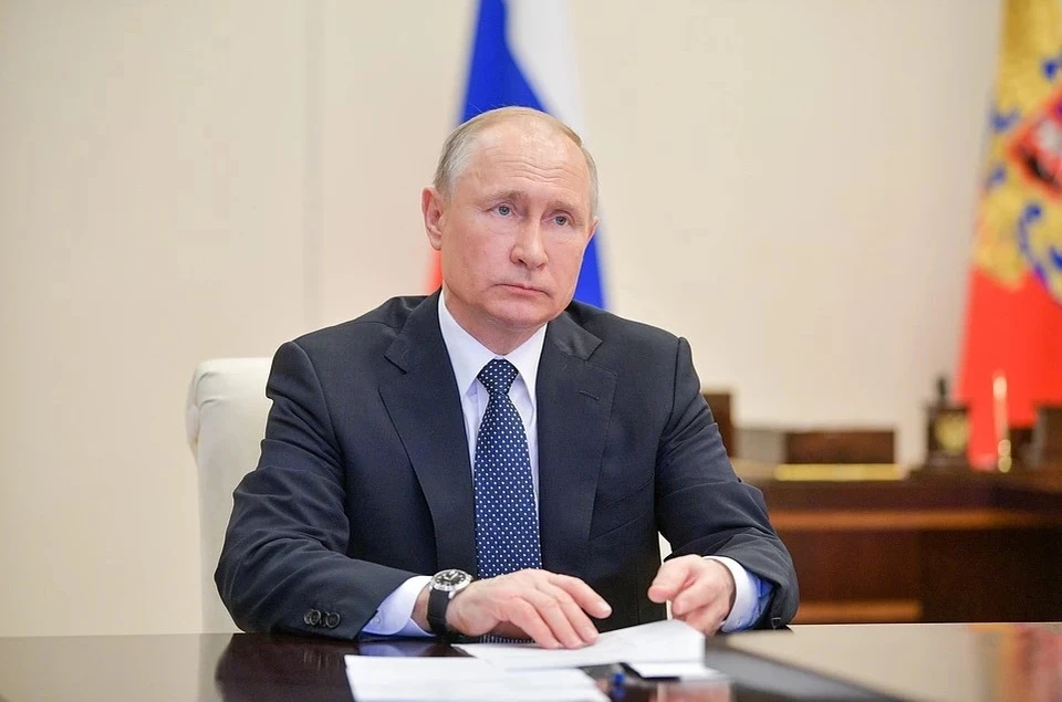 Президент высоко оценил труд ученых Фото: пресс-служба президента, ТАСС