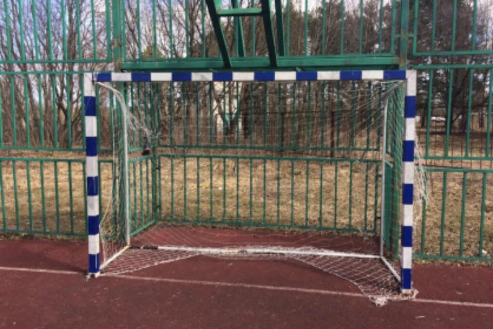 На подростка упали футбольные ворота. ФОТО: СКР по Ярославской области