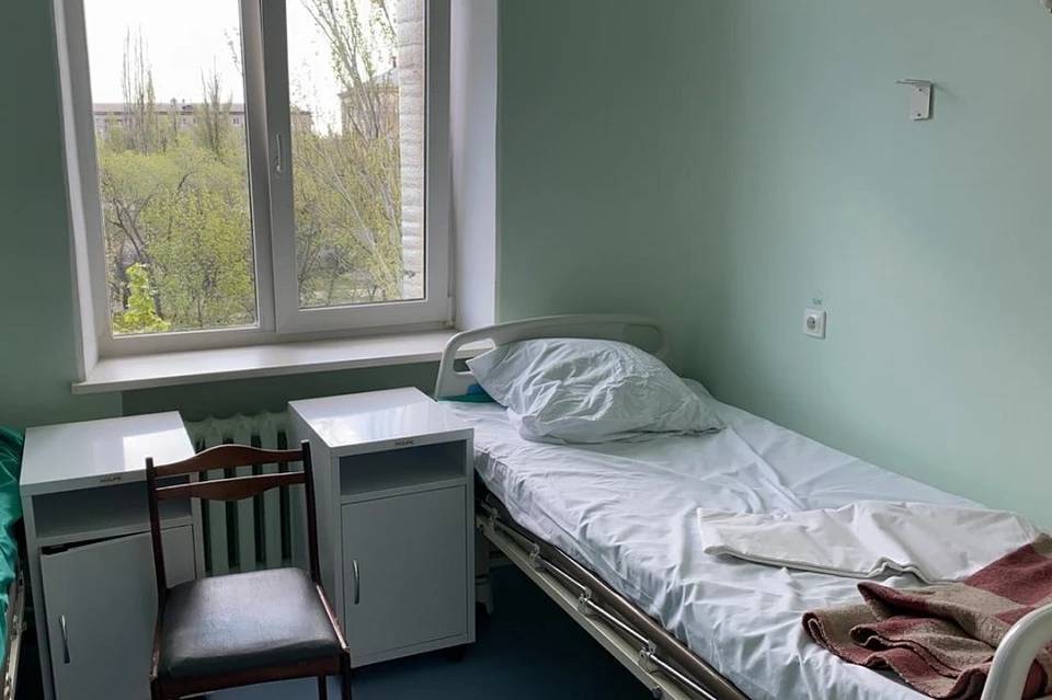 В первый же день в реанимации мужчину стали лечить от коронавируса. Фото: героя публикации.
