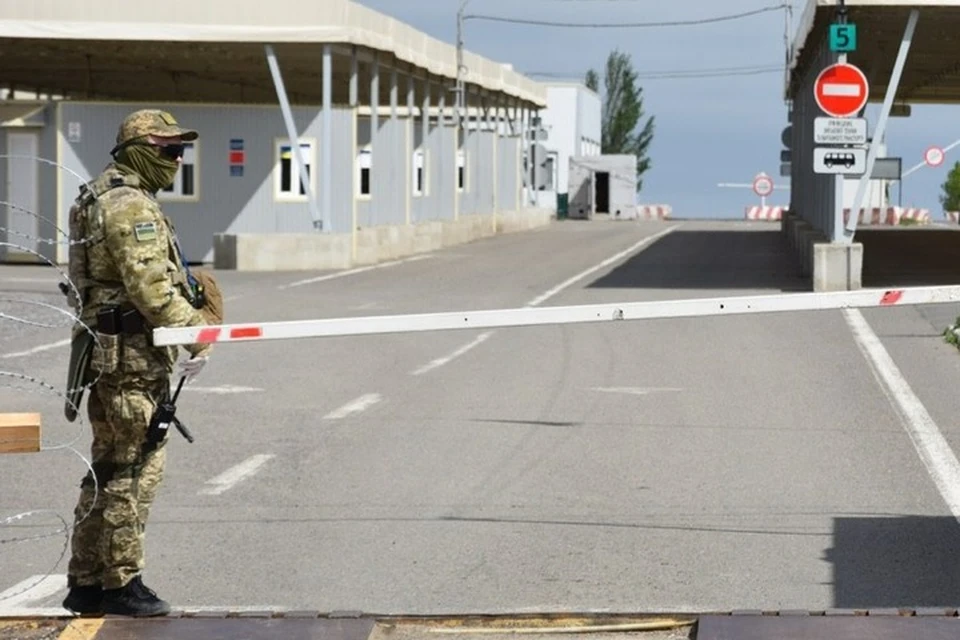 На Украине не спешат открывать пункты пропуска в Донбассе. Фото: ГПСУ