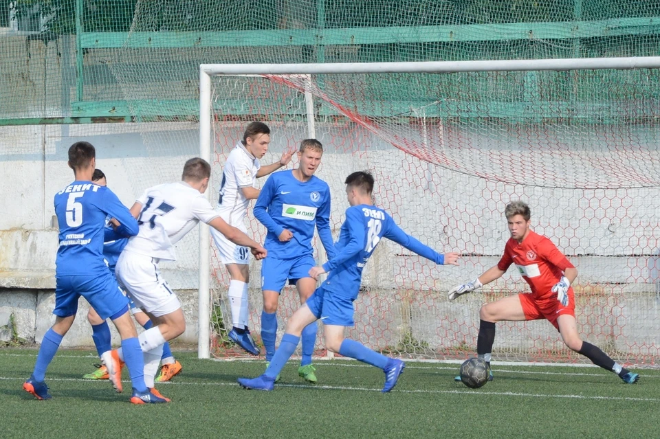 Футбол в Иркутске: воспитываем будущих Ещенко и Зобнина