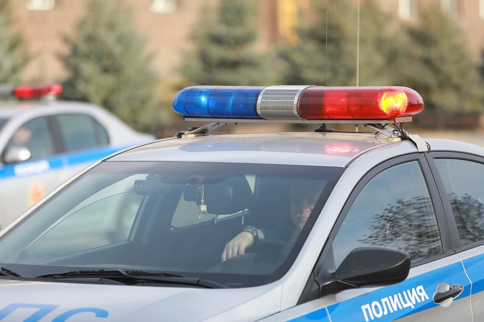 В Хакасии на сбившего двух девочек полицейского завели уголовное дело