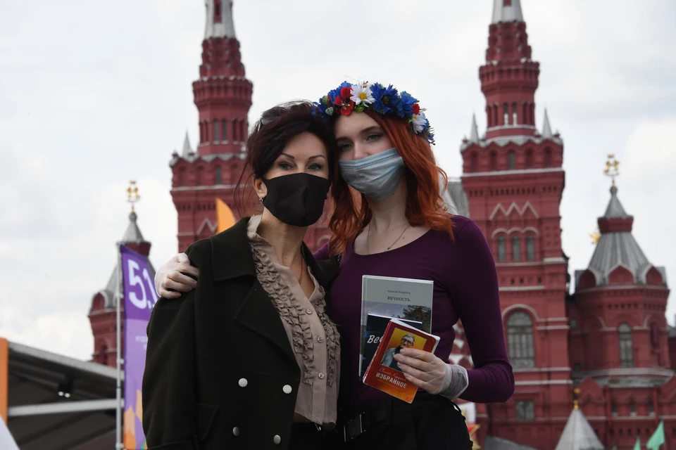 В воскресенье, 7 июня, в Москве состоится первое публичное оффлайн мероприятие за время пандемии - Книжный фестиваль «Красная площадь».