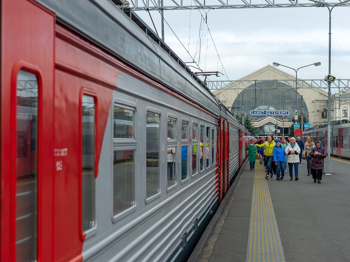 Расписание электричек в Санкт-Петербурге летом 2020: На «дачных»  направлениях добавили поездов - KP.RU