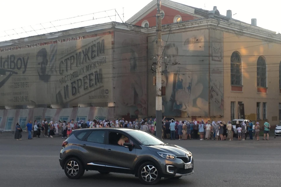 Встречу организовали прямо на улице